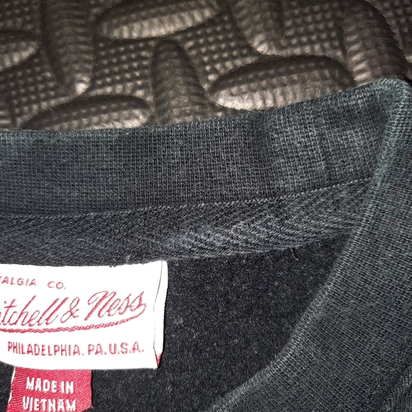 Mitchell&Ness Toronto Raptors crew - Picture 3 of 9